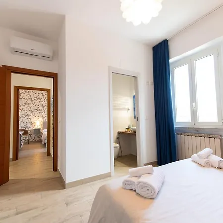 Porto Turistico E Fronte Mare Borgo Marino Sud Pescara